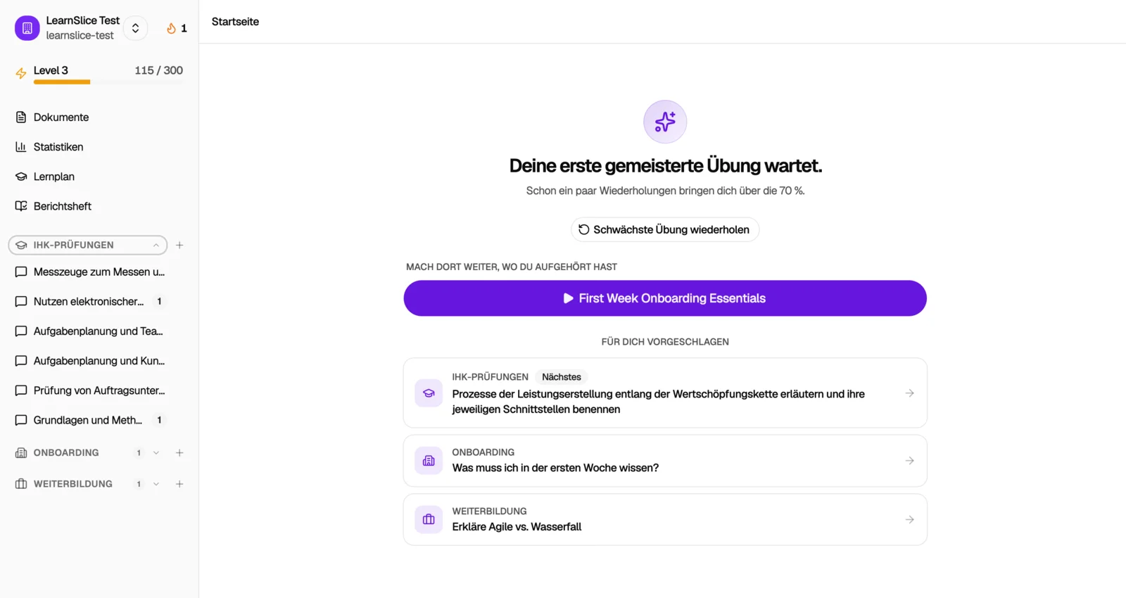 LearnSlice start page from an apprentice's view, German interface: learning plan, training log, exam topics and onboarding in the menu, with the next suggested exercise and the weakest exercise to repeat in the centre